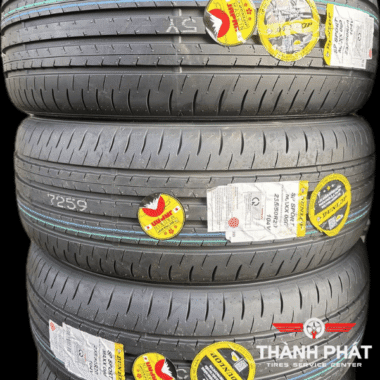Lốp Dunlop 235/50R20 Sport Maxx 060+ cho Volkswagen Viloran, Discovery Sport