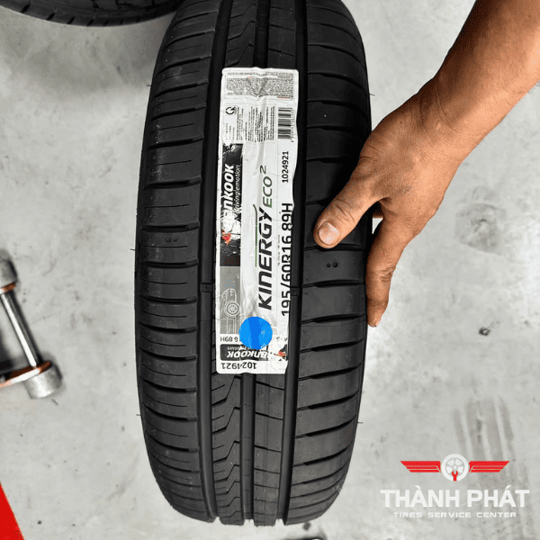 lốp 195 60r16 hankook lắp cho xl7 veloz cross stonic
