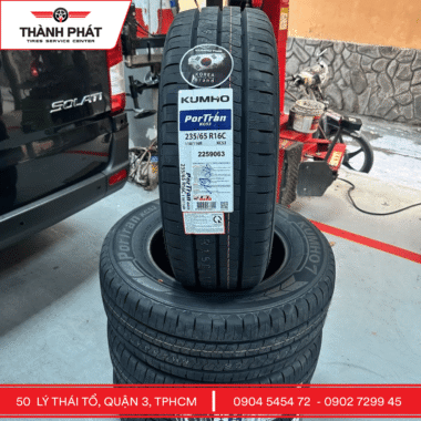 Lốp Kumho 235/65R16 cho Hyundai Solati – Giải pháp bền bỉ cho xe chạy dịch vụ và chở khách