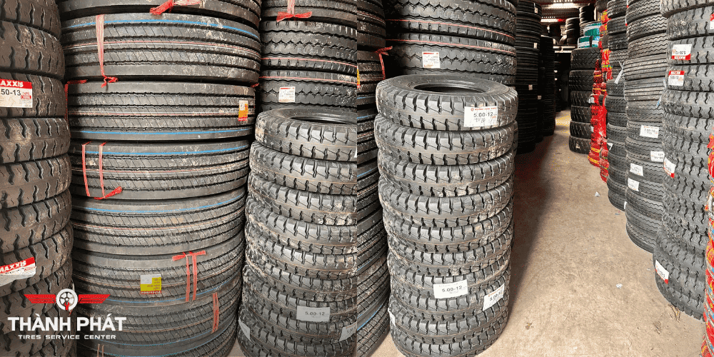Giá sỉ lốp xe tải cho gara và đội xe