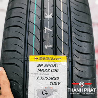 Dunlop 235/55R20 chính hãng – Phù hợp Ford Explorer, Mazda CX-9, VinFast VF8 và nhiều SUV cỡ lớn