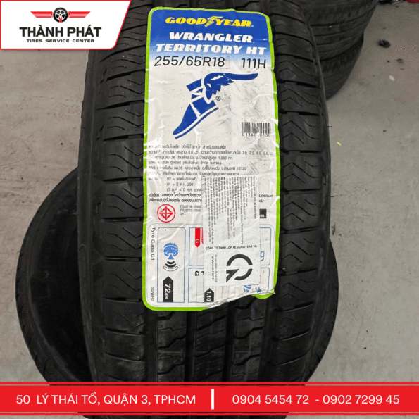 Goodyear Wrangler Territory HT 255/65R18 cho Ford Everest Ford Ranger