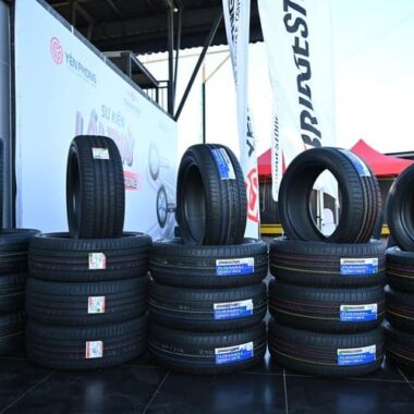 Bridgestone Alenza 001+ và Ecopia H/L 001: Khách hàng nói gì sau trải nghiệm thực tế trên đường trường?